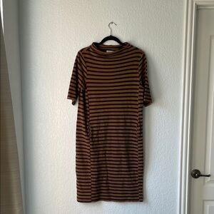 Lou & Grey Brown and Black Striped Maxi Dress